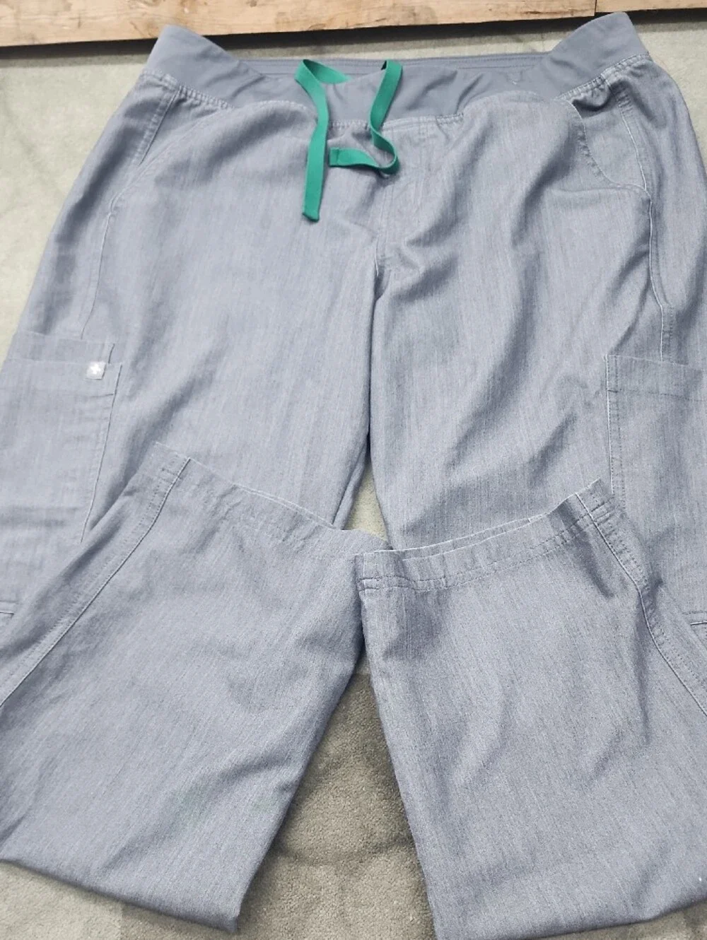 Figs Men's Light Gray Cargo Pants with Green Drawstring